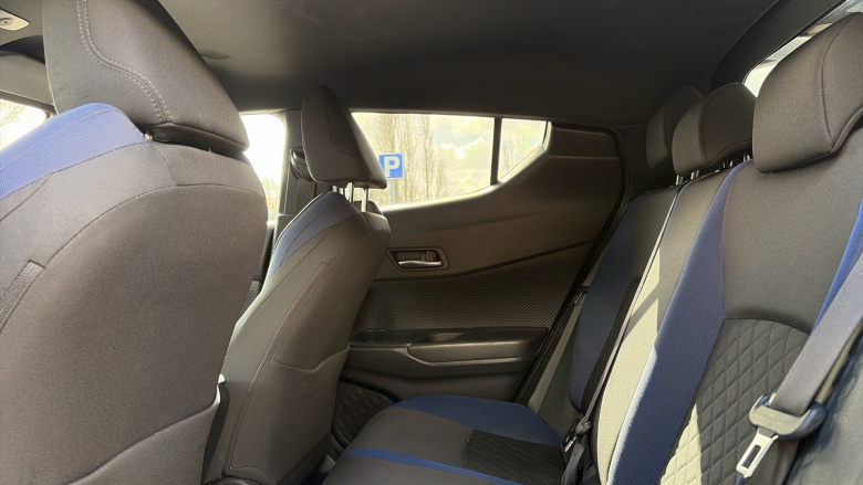 Toyota C-HR 1.8 Hybrid Dynamic 5dr CVT Hybrid Hatchback